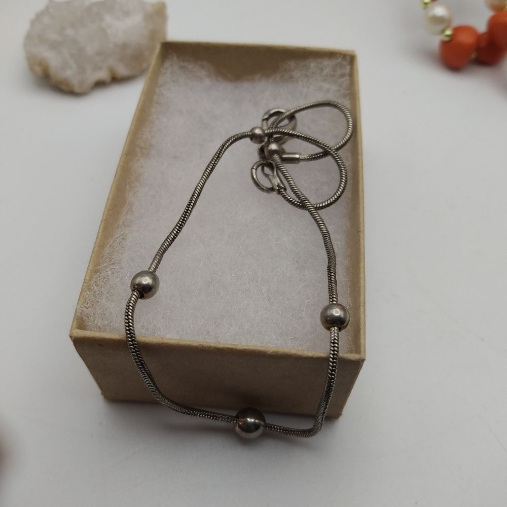Silver toned ball simplstic jewelry gift for her gift for him unisex bracelet
